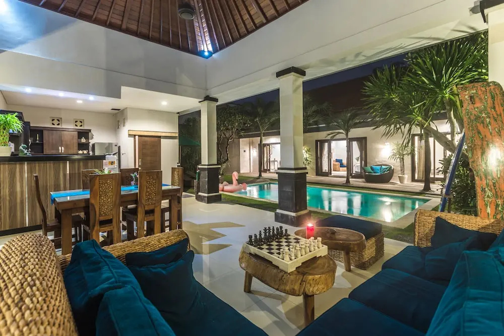 Big Brother Villa