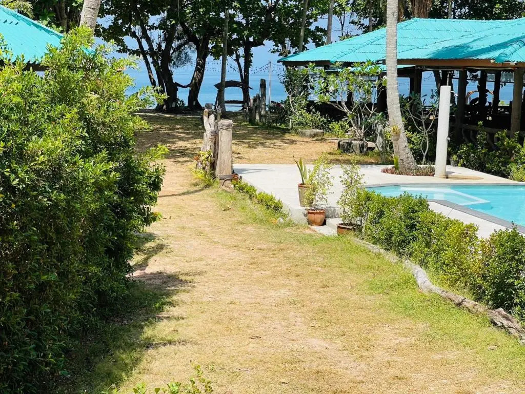 Koh Jum Delight Beach