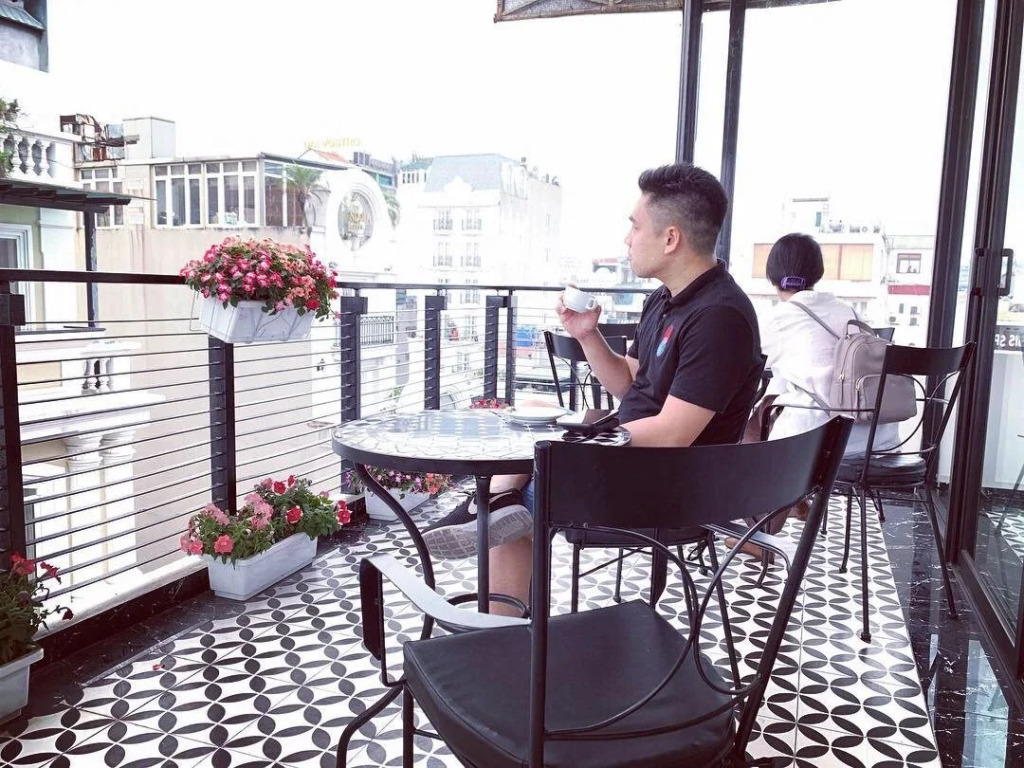 San Boutique Hotel & Travel