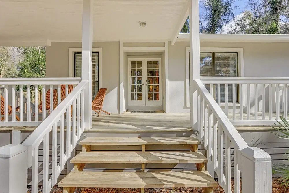 Sunny Gainesville Home ~ Half-mi to UF Campus!
