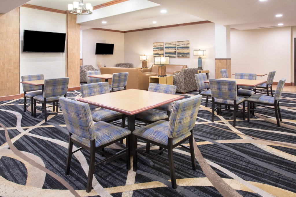 Holiday Inn Express & Suites Glendive by IHG