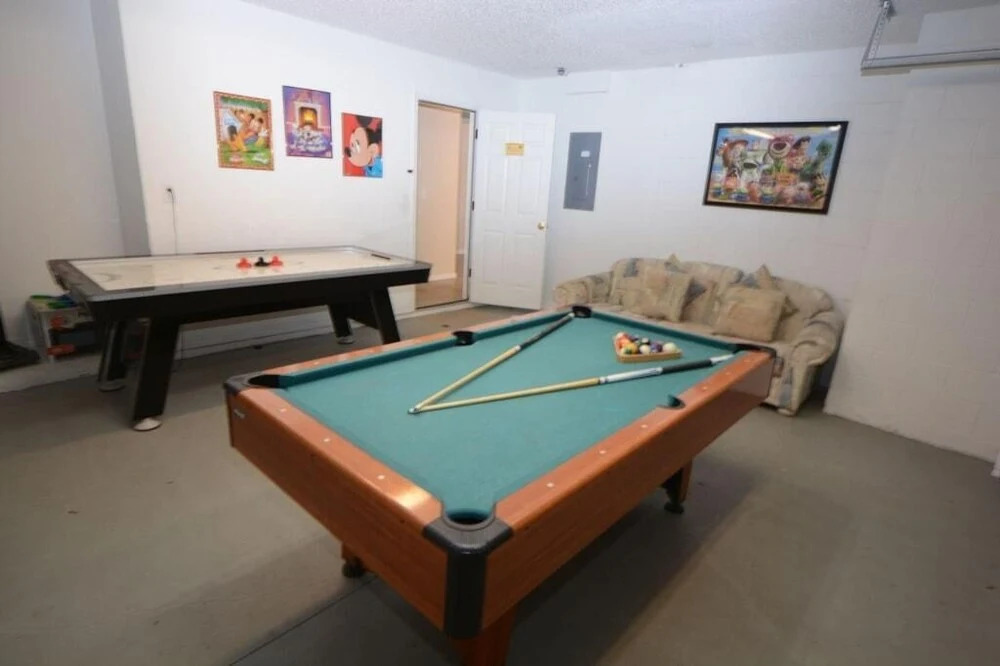 Ref 30 5 Bed Villa With own Pool Near Disney