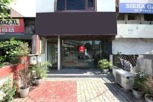 Trumpets Hotel by OYO Rooms