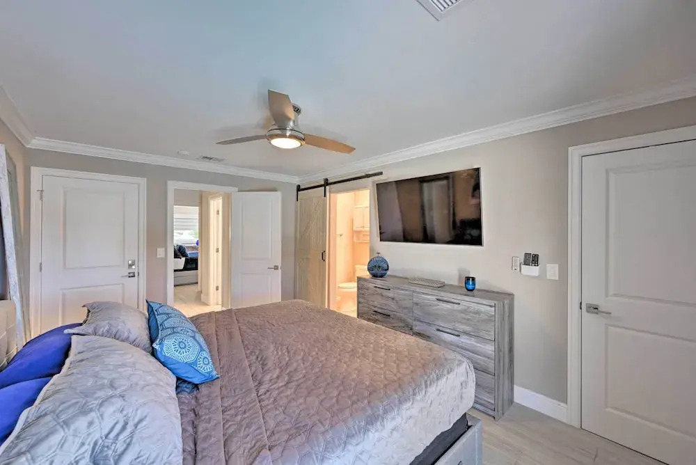 Pool, Dock, Game Room: Cape Coral Canal Home