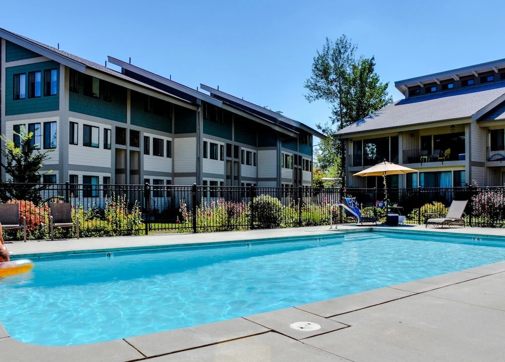 Condos at Sandpoint