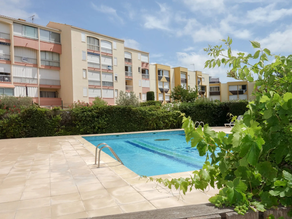 Apartment Terrasses de la Baronnie-3 by Interhome