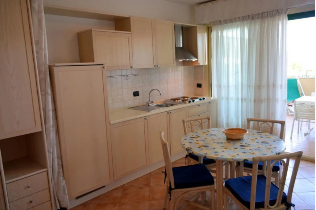 Studio apartment situated inside the Verde-blu residence, for 4 people, sq.m 34 , with terrace, pool-VERDEBLU 609