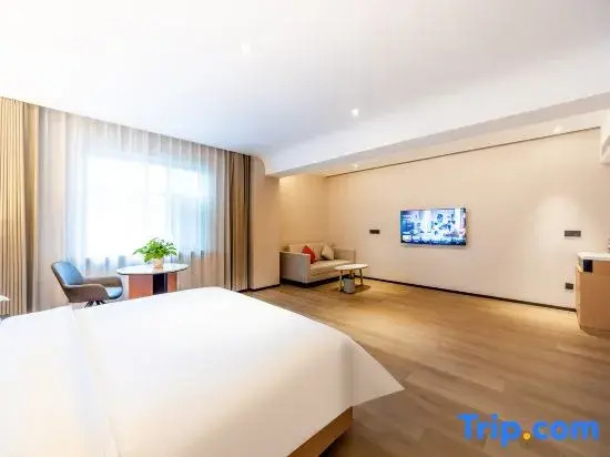 Lanmei Yuehua Hotel (Little West Lake Subway Station)
