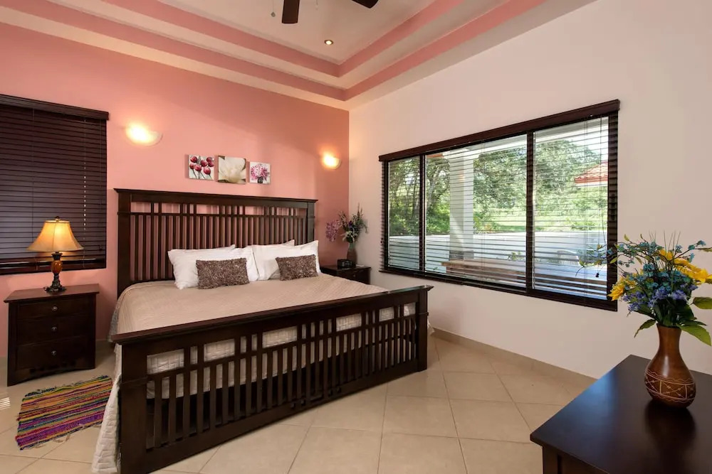 Brand-new 4BD Home With Pool - Ideal for Families
