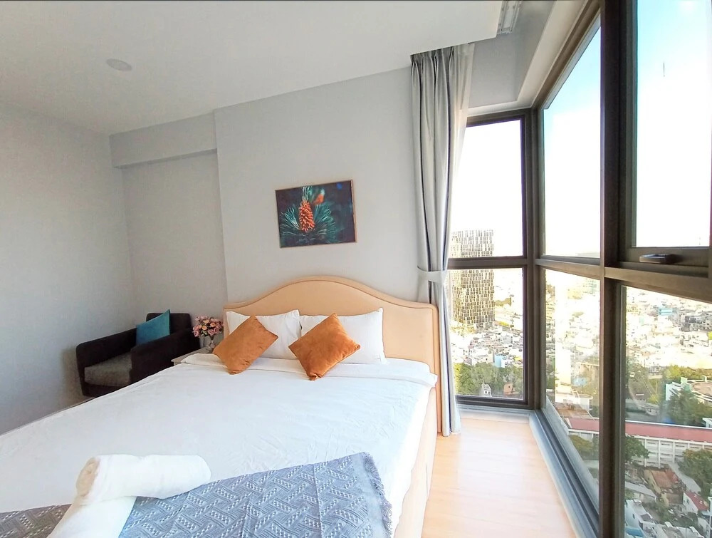 SOJO Lumiere Aparts - Terra Royal, Luxury and Central Spot