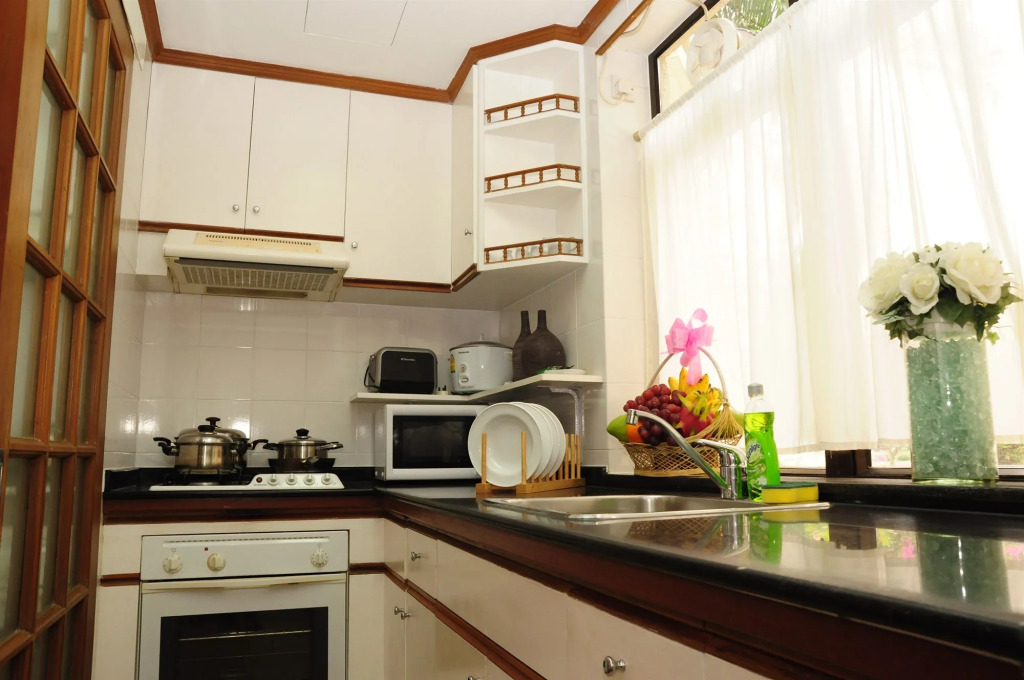 Riverside Serviced Apartments