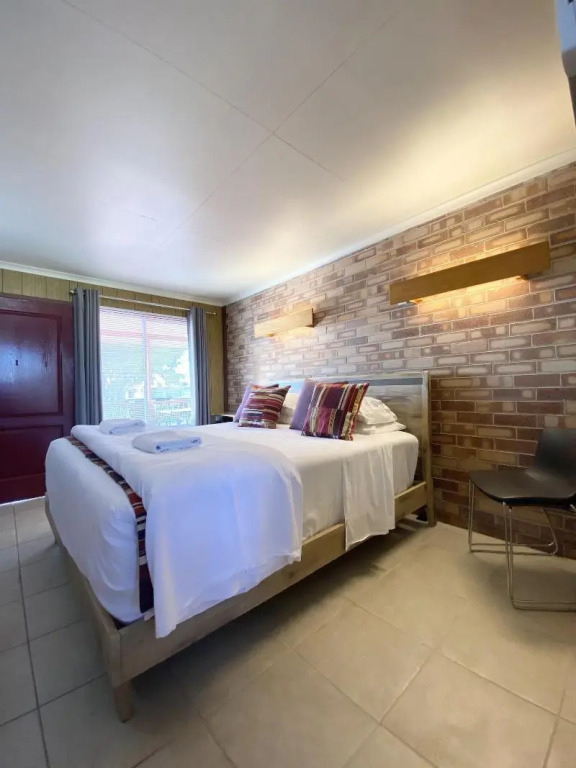 PROSERPINE MOTOR LODGE