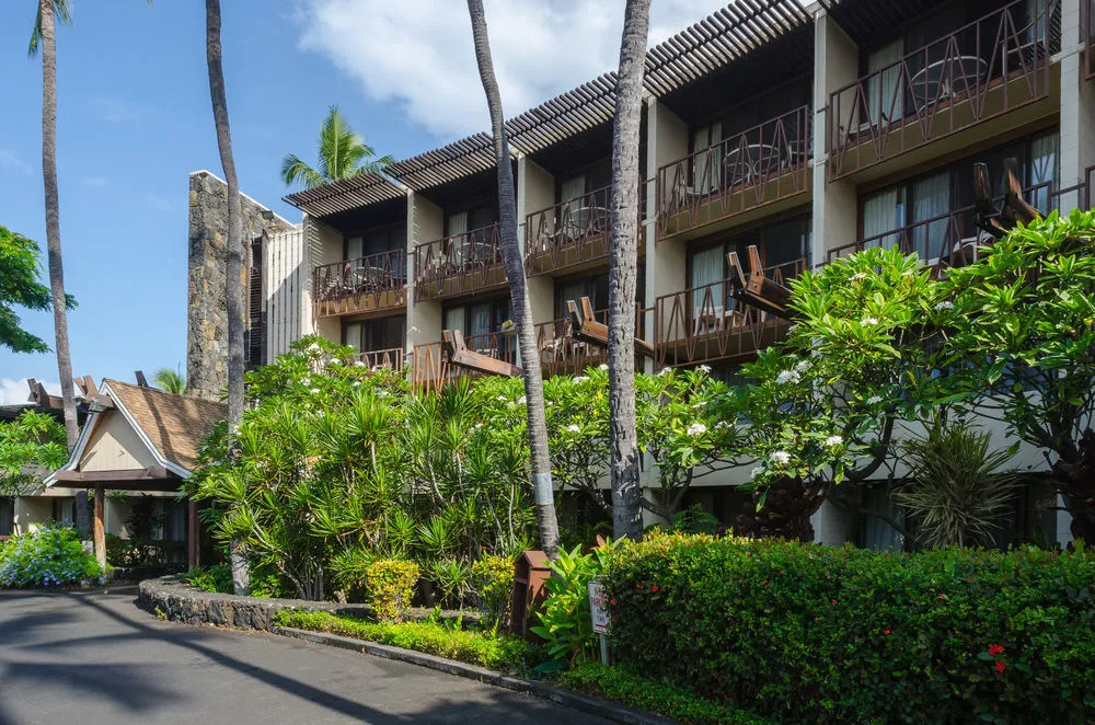Uncle Billys Kona Bay Hotel