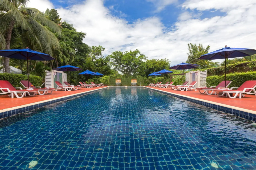 Baan Panwa Resort