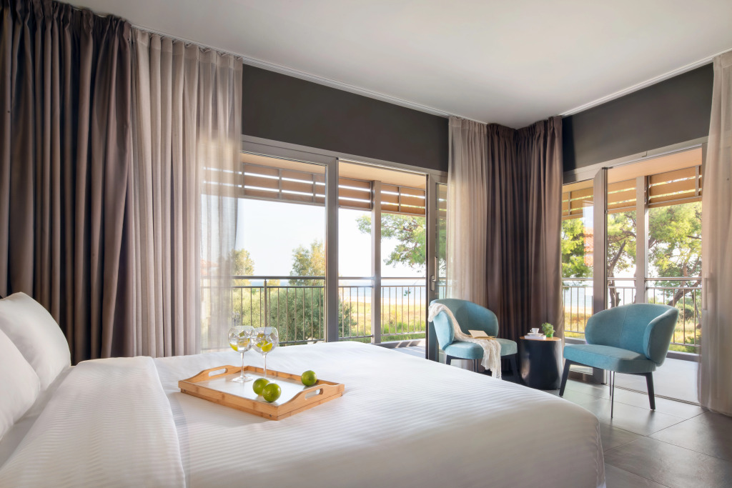 Blue Dolphin Hotel
