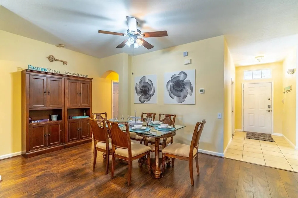 Mickey Holiday Home a Windsor Palms Villa