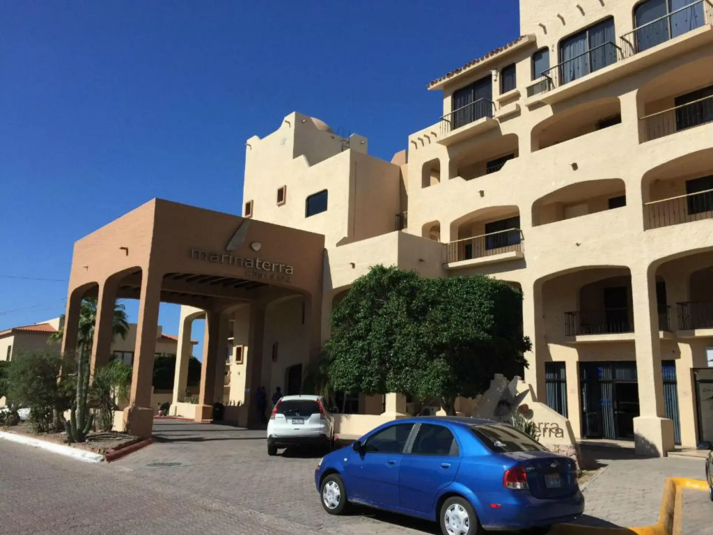 Marinaterra Hotel & Spa