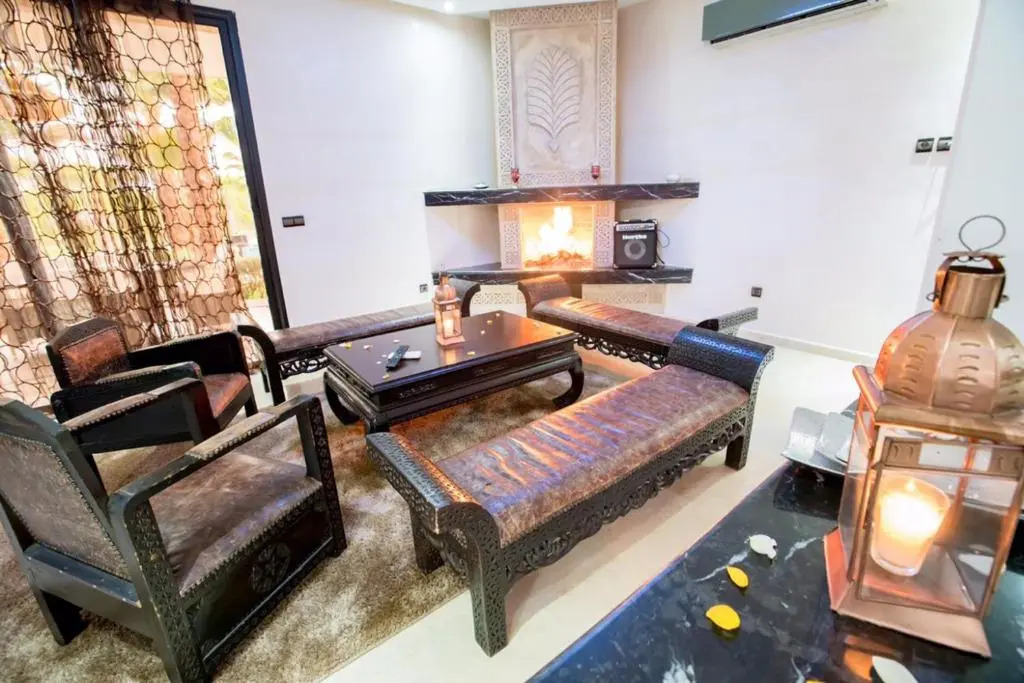 Villa Hadia And Its Private Swimming Pool With Complimentary Breakfast