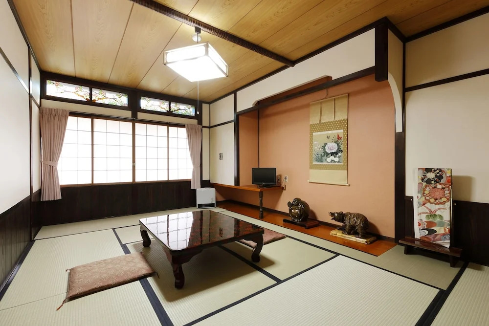 Kamiichinomachi Backpackers
