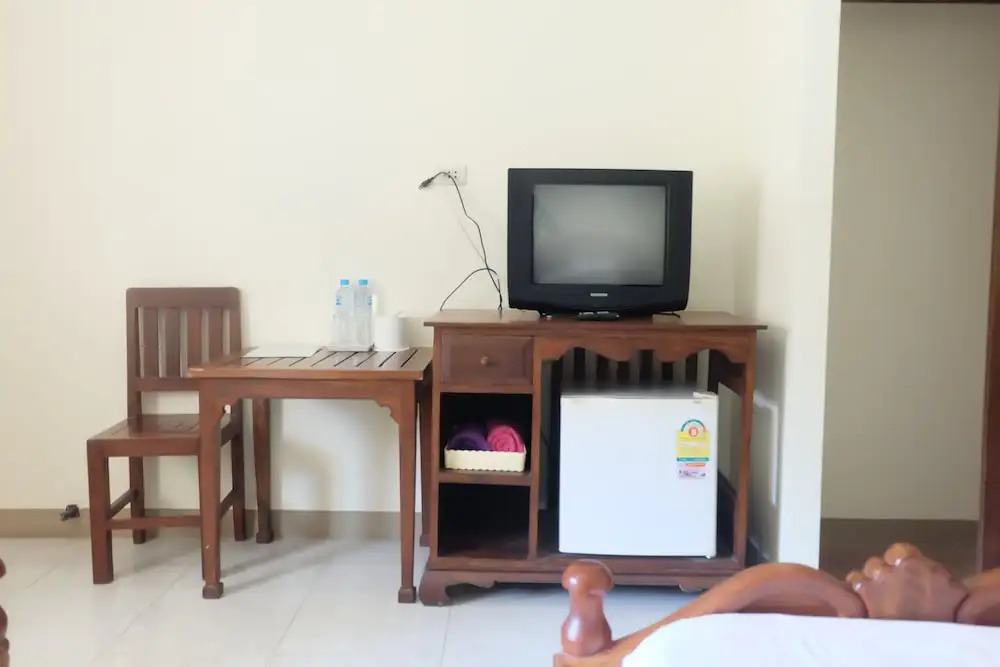 Tan Deaw House