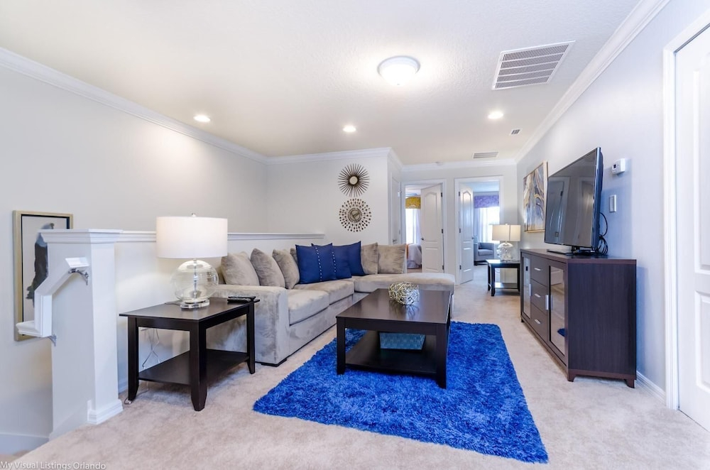 Themed 5BR Home Near Disney