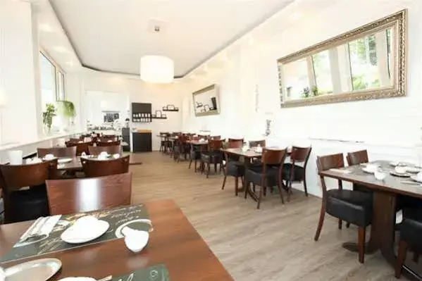 Arena Hotel