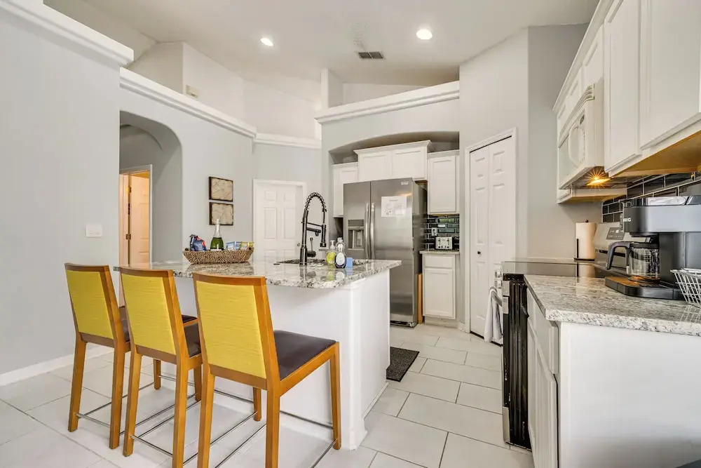 15 Mi to Wdw: House in Clermont Resort Community!