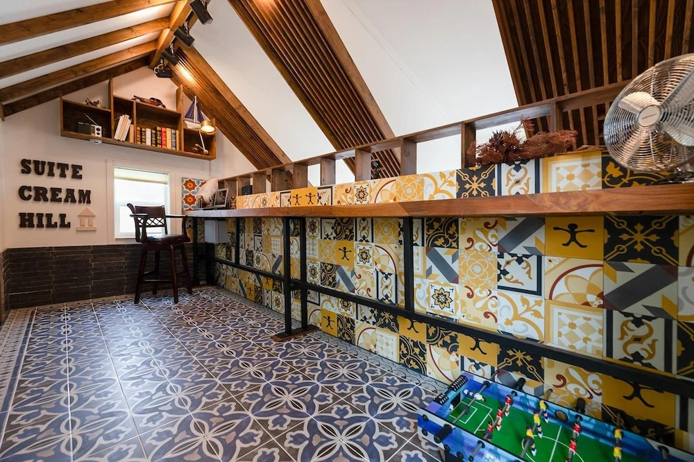 Gyeongju suite cream hill Pension