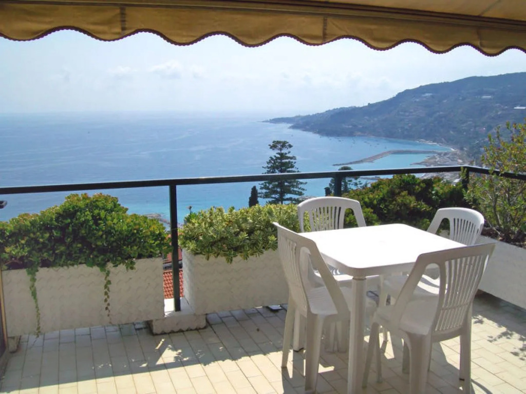 House Le Serre Ospedaletti 10032