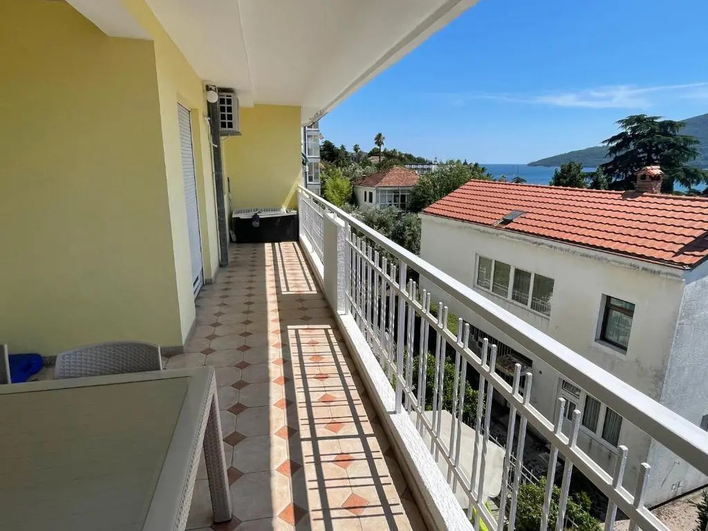 Apartment Topla