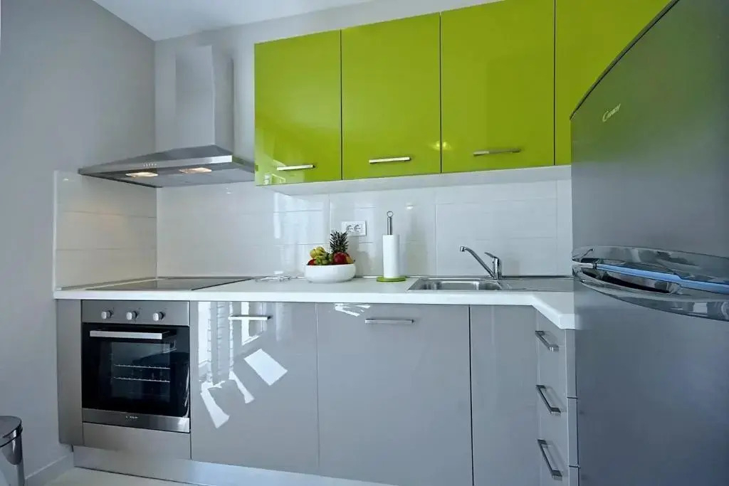 Contemporary Holiday Home in Žbandaj with Swimming Pool