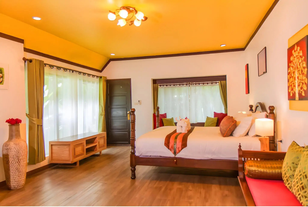 E-outfitting Boutique Chiang Mai