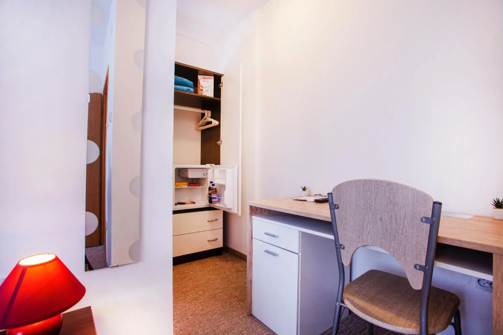London Rooms Zagreb Airport