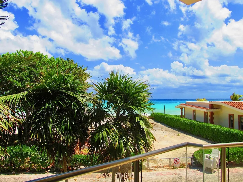 Casa Grande by Playa Paradise