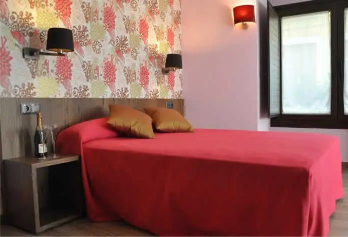 León Center Rooms