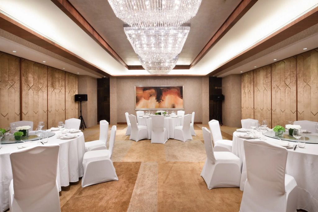 New World Dalian Hotel