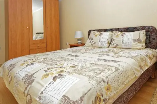 Apartments Ajla