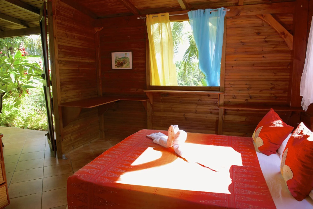 Nid Kréyol Domaine de Charme avec Villas, Piscine Privée & Jacuzzi