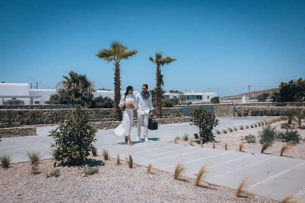 Adama Mykonos Boutique Hotel