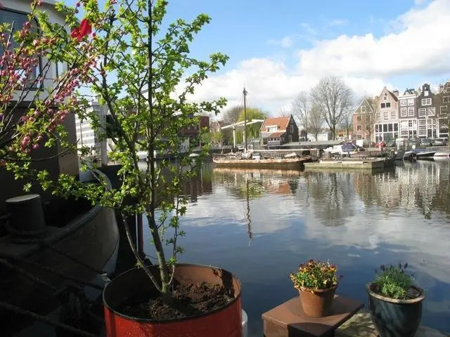 Houseboat Ms Luctor