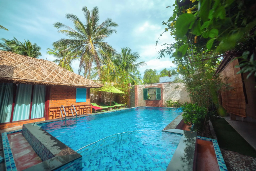 Chao Hotel