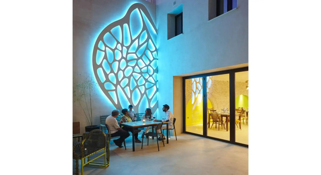 Hotel Galería Essentia