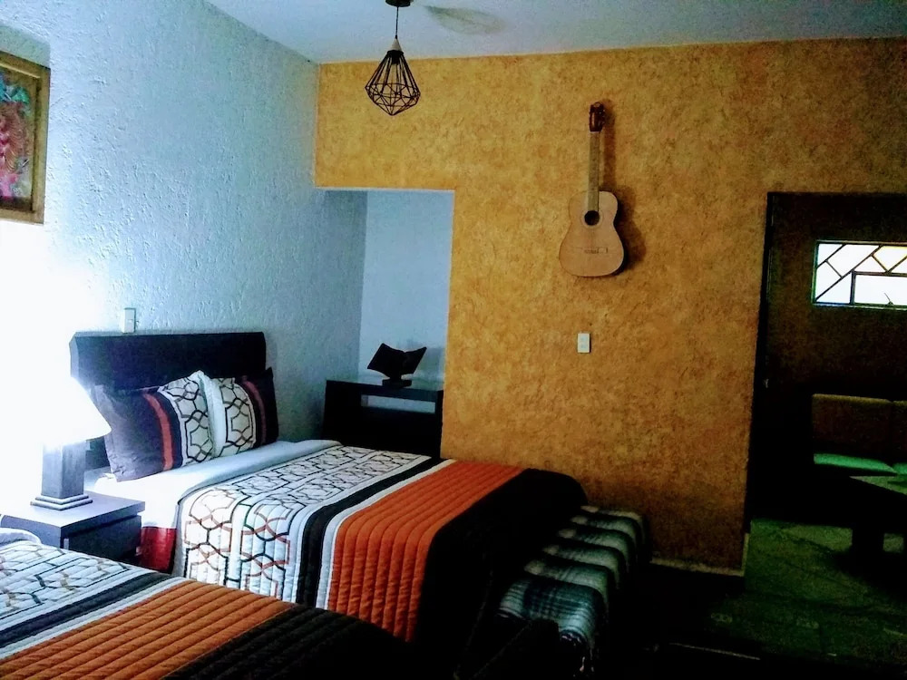 Hotel La Escondida
