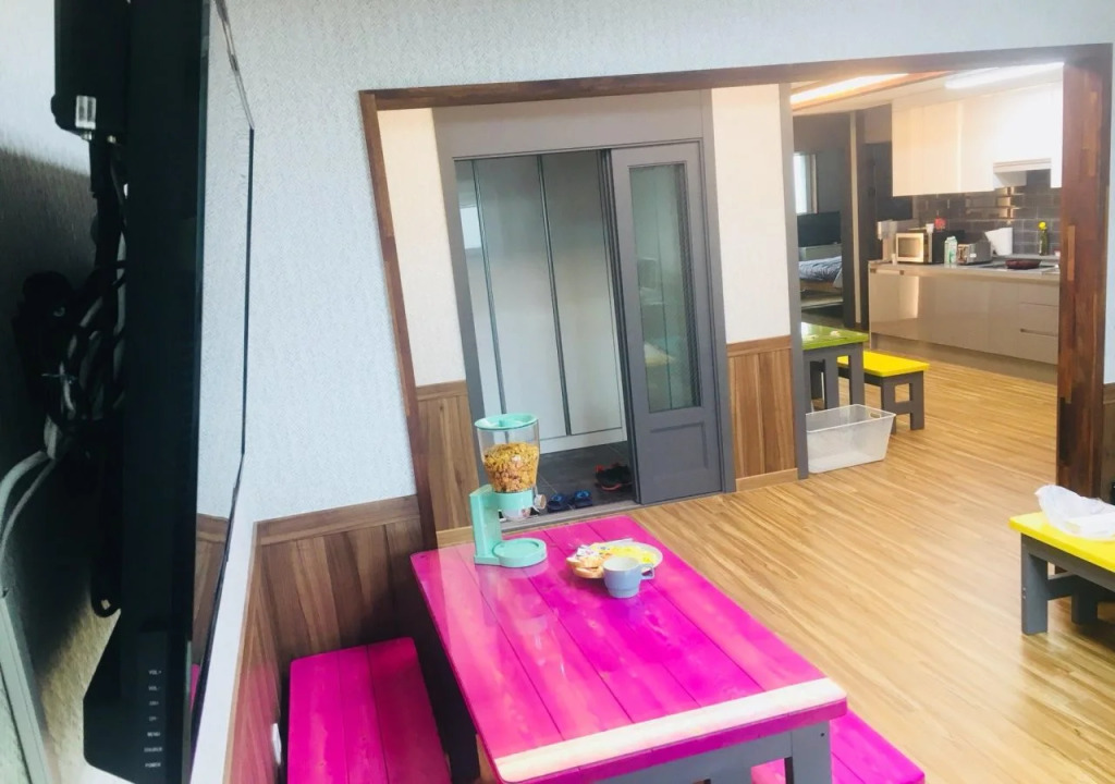TreehouseUnseo GuestHouse