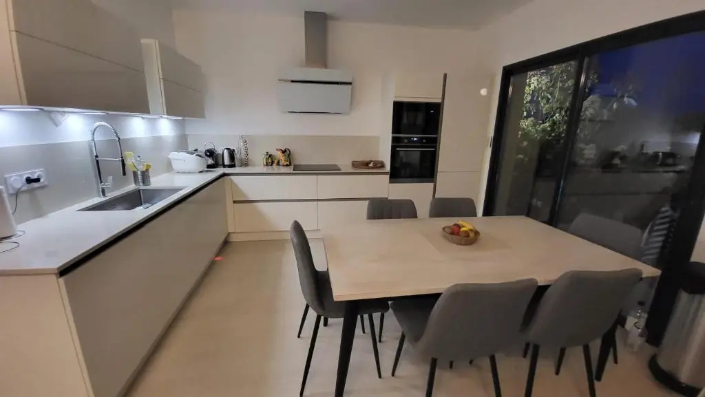 Villa avec piscine privée à 400m de la plage - 4 chambres