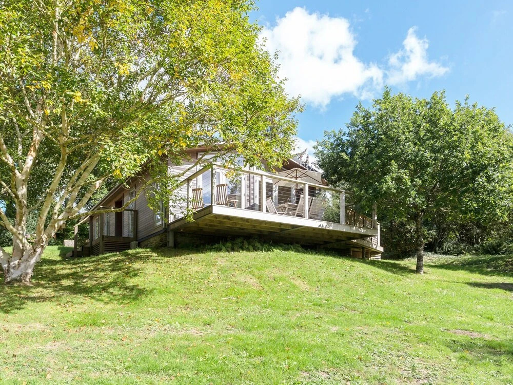 4 Lake View
