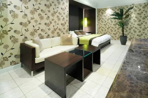 Hotel KBC (Love Hotel)