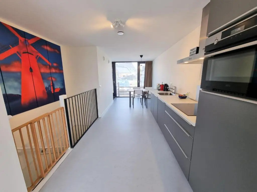 DOMBURG centrum - Luxe vakantiewoning 500 meter van strand met tuin en parkeerplaats & WIFI - Roosjesweg 2A