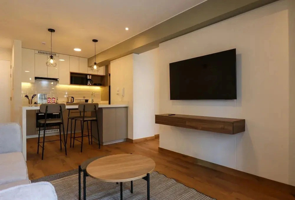 w Tranquil 2BR w Balcony in Miraflores