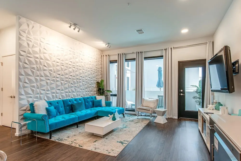 Illume Ultramodern Community Poolside Patio 1 Bedroom Condo